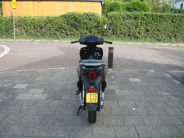 Yadea Voltguard